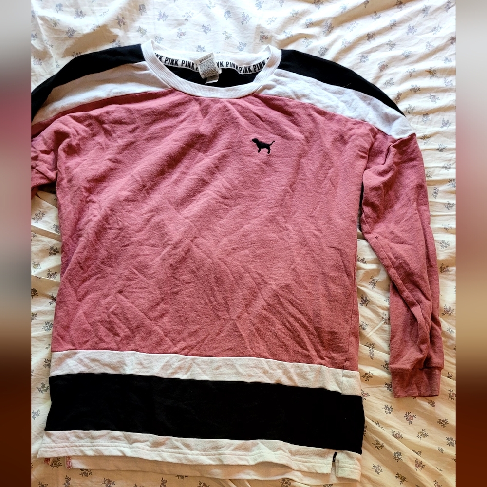 Victoria's secret pink long sleeve shirt mauve color, love pink on back, s/p siz